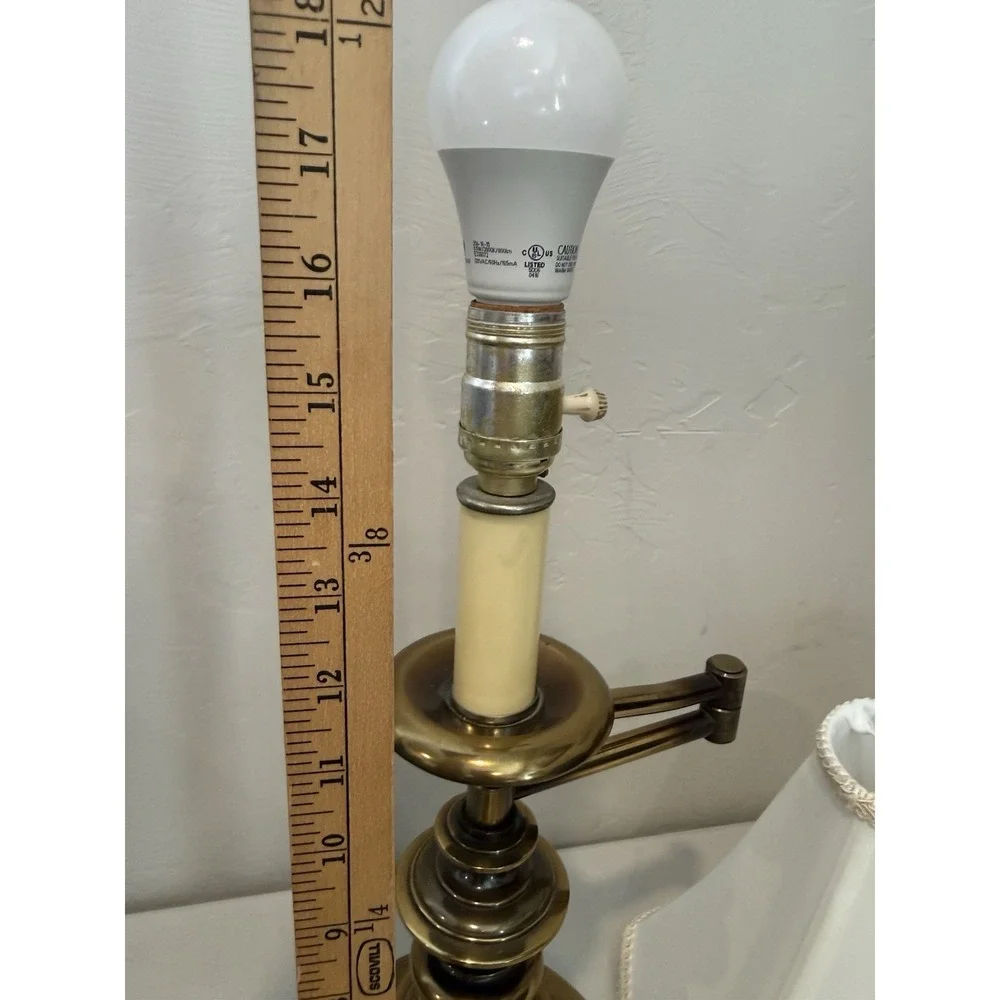 Vintage Solid Brass Metal  Hollywood Regency Style Table Lamp Heavy Armed Extend